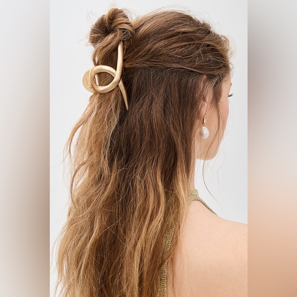 Cult Gaia Azariah Hair Clip in Brushed Brass